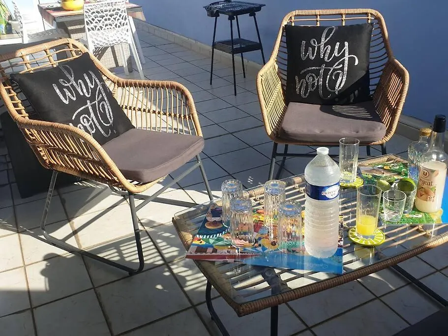 L'Arbre Aux Papillons, Marina De Rivieres-Sens Appartement Gourbeyre Guadeloupe