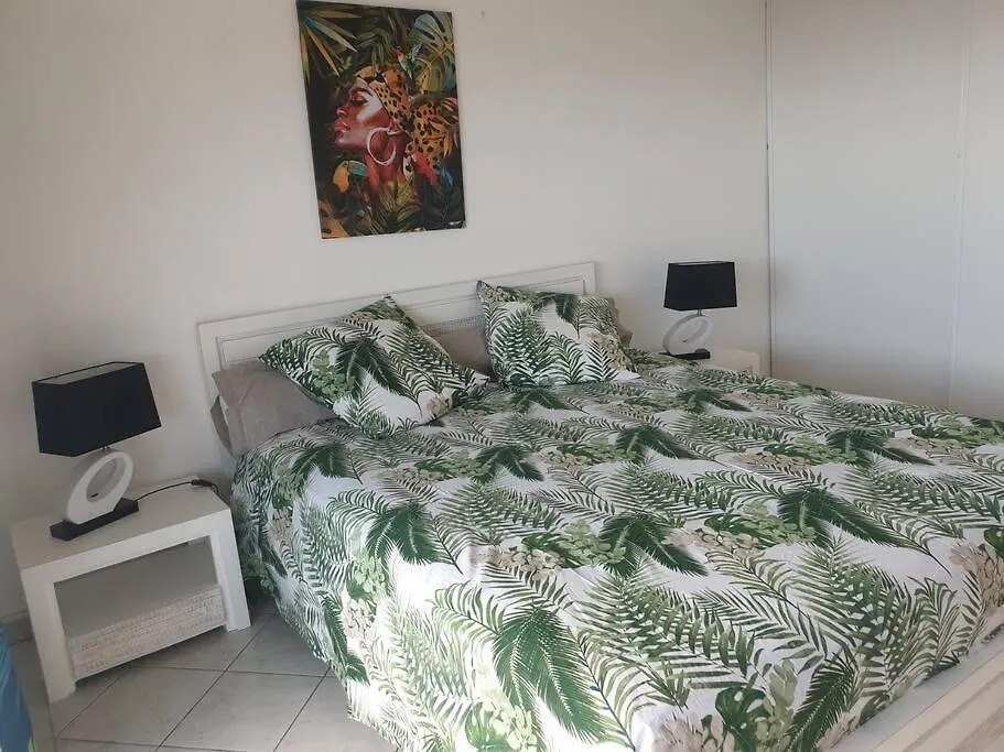 L'Arbre Aux Papillons, Marina De Rivieres-Sens Appartement Gourbeyre