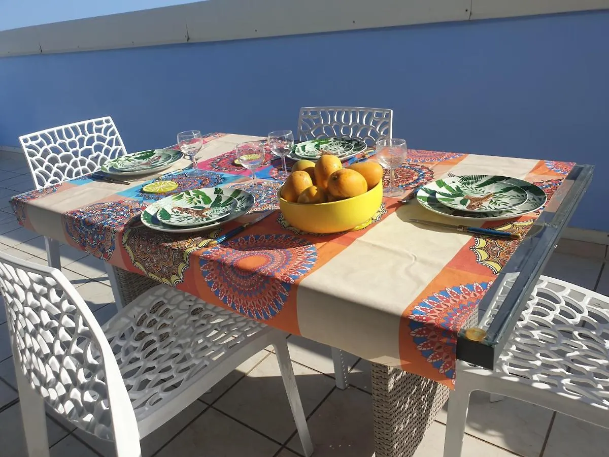 L'Arbre Aux Papillons, Marina De Rivieres-Sens Appartement Gourbeyre 0*,